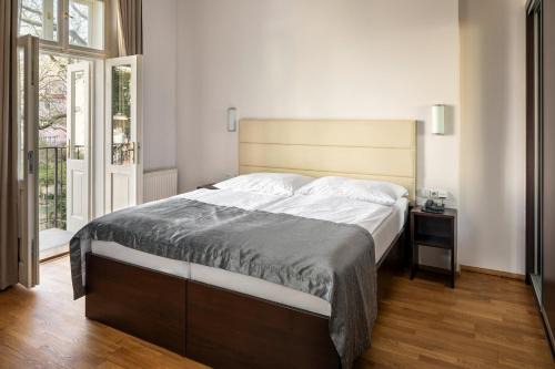 Prague 2 Hotel | Hotel Unique