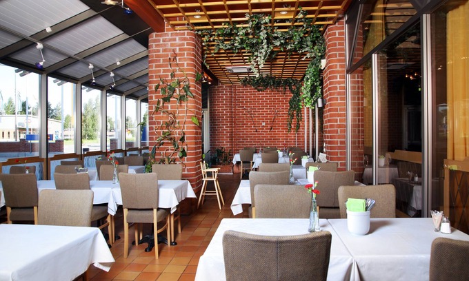 Kvevlax Hotel | Hotel Vallonia