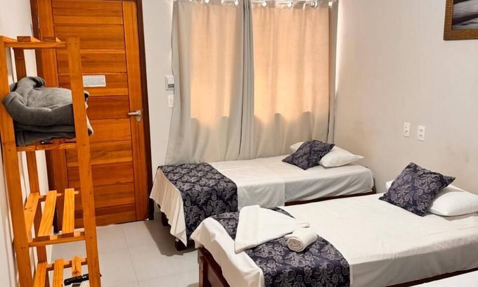 Praia do Partido Hotel | Hotel Veleiro