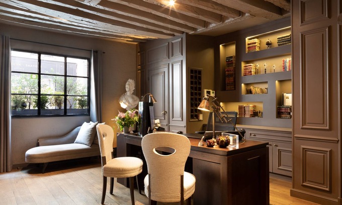Saint-Thomas-d'Aquin Hotel | Hotel Verneuil