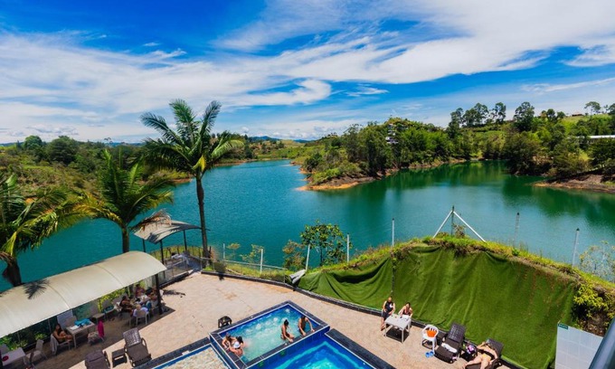 Guatape Hotel | Hotel Verony Guatape