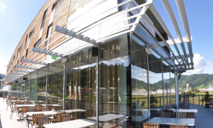 Ruse Hotel | Hotel Veter