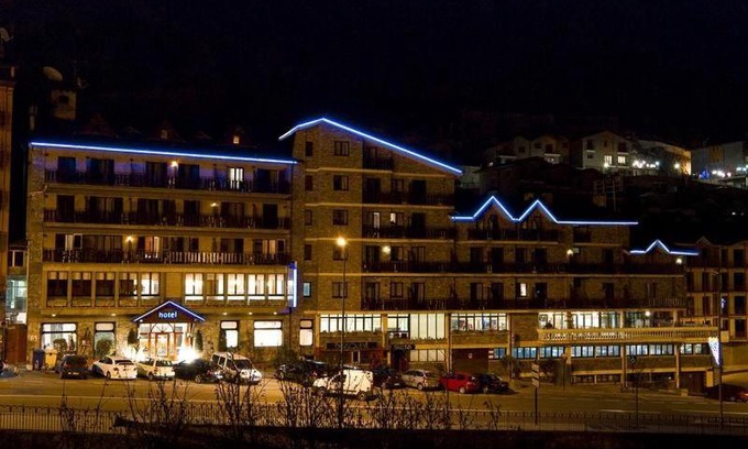 Mas de Ribafeta Hotel | HOTEL VICTORIA