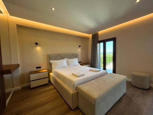 Tragjas Hotel | Hotel Vila Ami