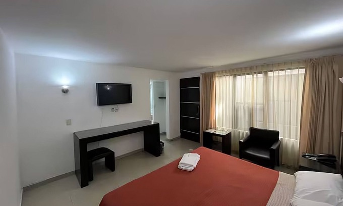 Morelia Hotel | Hotel Villa Capri, 1 cama triple 4 Huéspedes