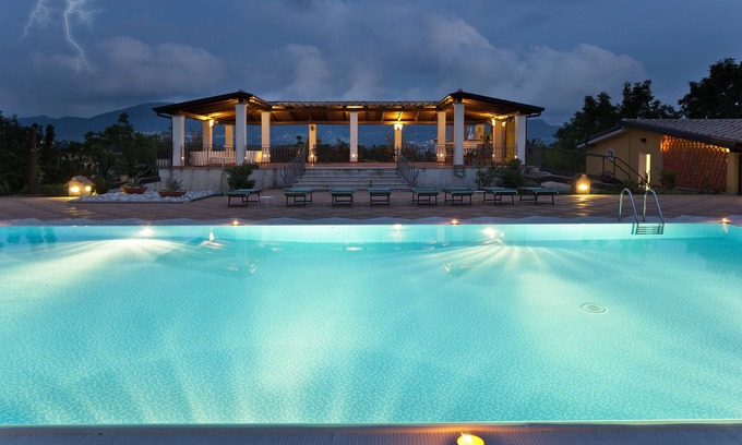 San Cipriano Picentino Hotel | Hotel Villa Rizzo Resort & Spa