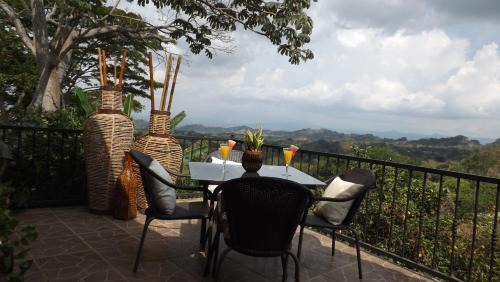 Garabito Hotel | Hotel Villas de la Colina