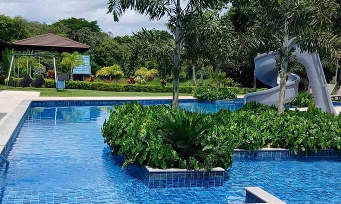 Santiago Hotel | HOTEL VISTA LAGO