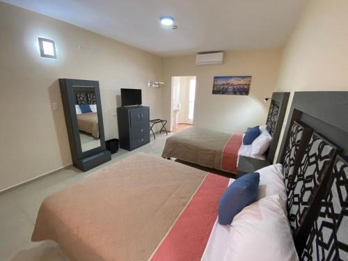 Chihuahua Hotel | Hotel Vistas Juventud