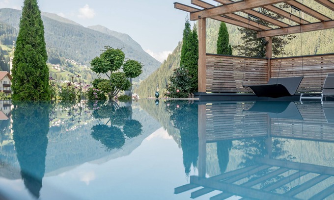 See Hotel | Hotel Weisses Lamm