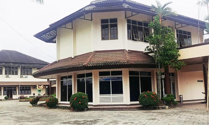 Purwokerto Hotel | Hotel Wijaya Purwokerto