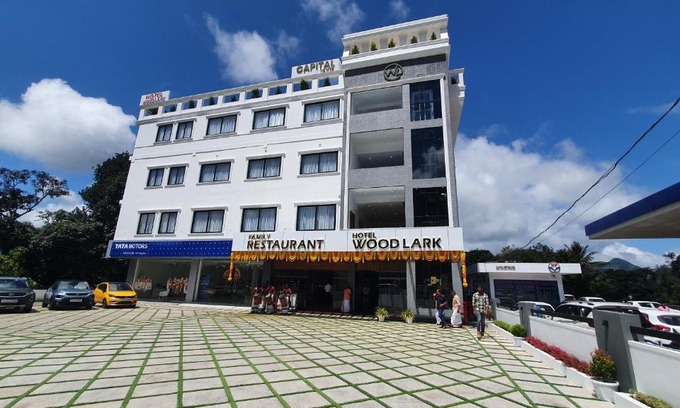 Kattappana Hotel | Hotel Woodlark