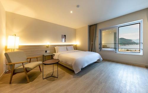 Masan Hotel | Hotel Yaja Masan Odong Branch