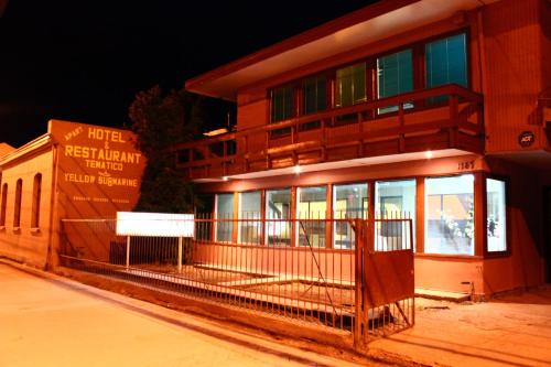 Punta Arenas Hotel | Hotel Yellow Submarine