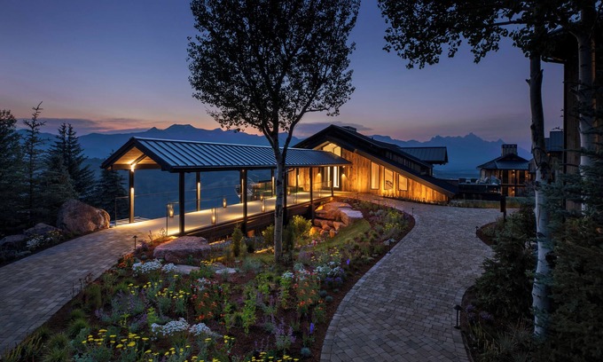 Spring Creek Ranch Hotel | Hotel Yellowstone at Jackson Hole