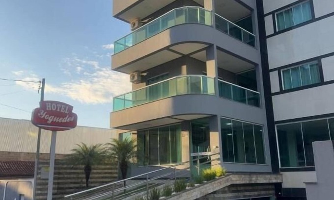 Padre Paraiso Hotel | Hotel Yoguedes
