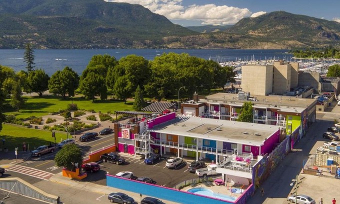 Kelowna Central Business District Hotel | Hotel Zed Kelowna