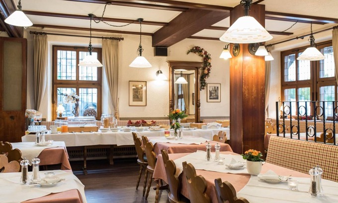 Hoesbach Hotel | Hotel Zum Specht