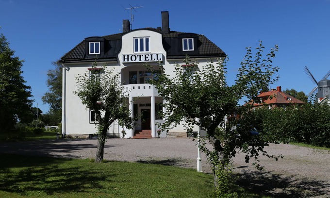 Falkoping Hotel | Hotell S:t Olof