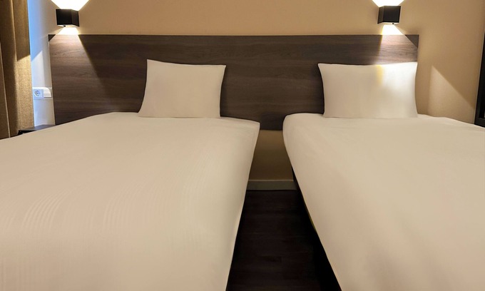 Municipality of Haarlemmermeer Hotel | HOTELUX Amsterdam Airport Hotel