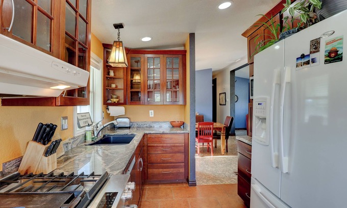 Mancos House | Hottub, Dark Sky, Mesa Verde National park, Phils World, Quietude+Privacy