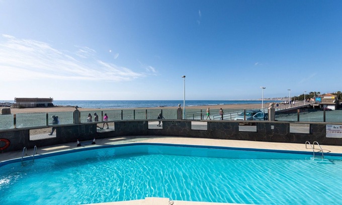 San Agustin House | House by Playa de Las Burras with Sea Views