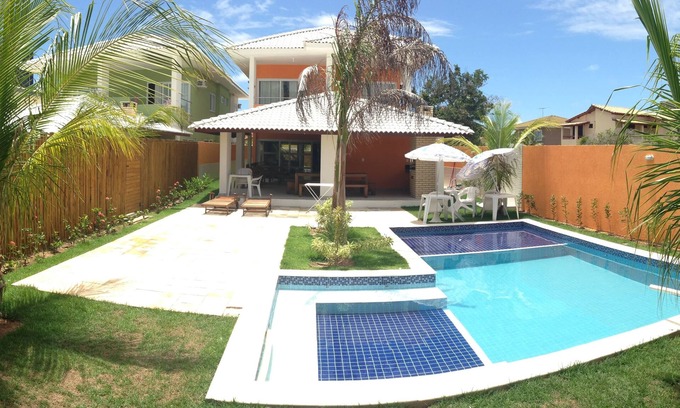 Alto da Cruz House | House 09 new suites near the sea