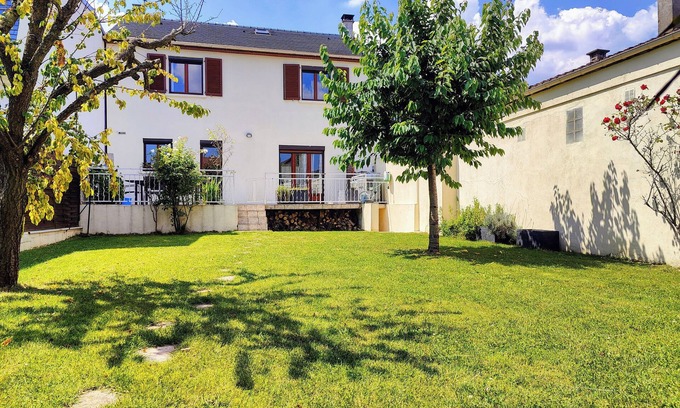 Gagny House | House 150m2 - sleeps 14
