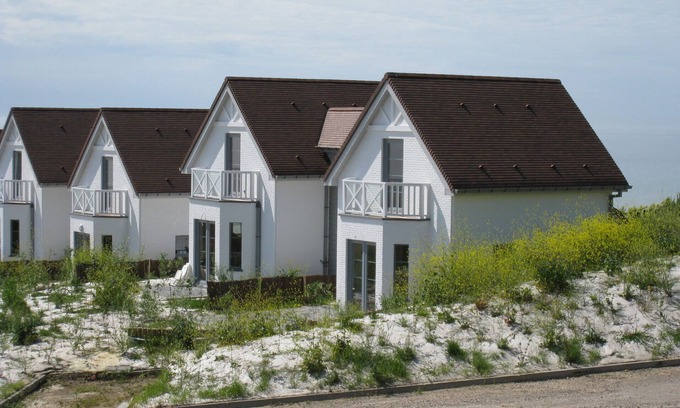 Equihen-Plage House | House 2 comfortable rooms near the beach