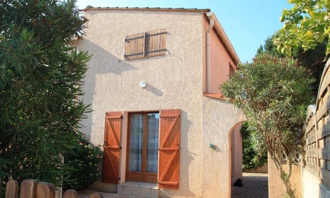 Sainte-Marie-la-Mer House | HOUSE 3 FACES 4 PEOPLE SAINTE MARIE LA MER 500m FROM THE BEACH