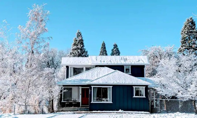 Mount Shasta House | House ∙ 4 bedrooms ∙ 8 guests