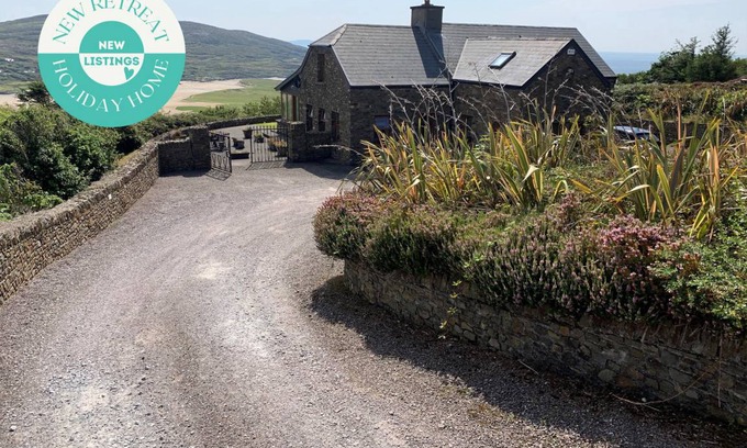 Derrynane House | House ∙ 5 bedrooms ∙ 10 guests