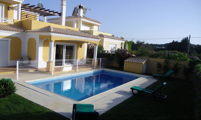 Sao Bartolomeu House | House 5 bedrooms with swimming pool