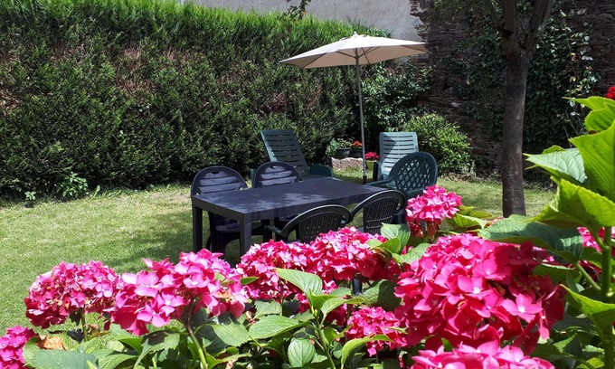 Saint-Mamet House | House 70 m2 near thermal baths, gondola (1.5km)