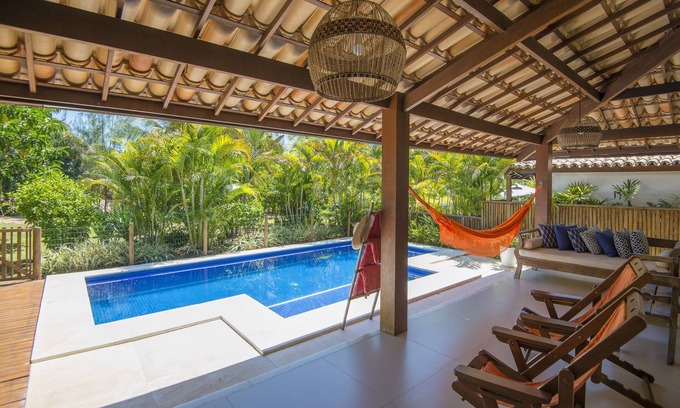 Praia do Forte House | House 90 meters from the beach - GATED COMMUNITY