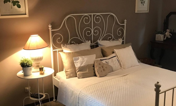 Montichiari Bed & Breakfast | House and Garden B & B