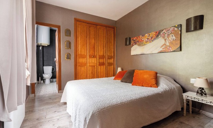 Bry-sur-Marne House | House borders of Marne, between Disney and Paris!