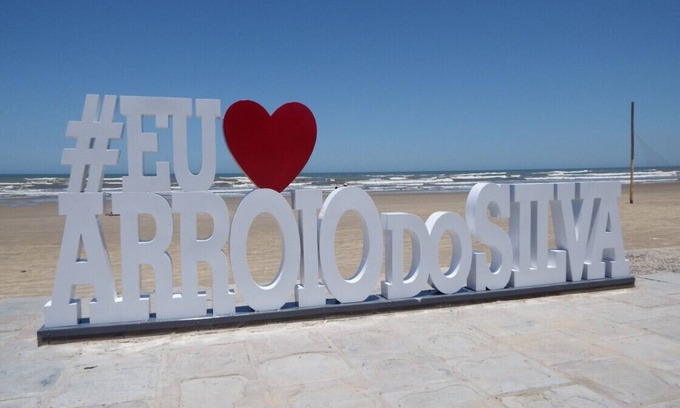 Balneario Arroio do Silva House | House by the sea