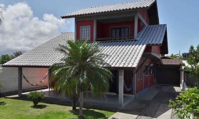 Praia do Sonho House | House 100 meters from the sea