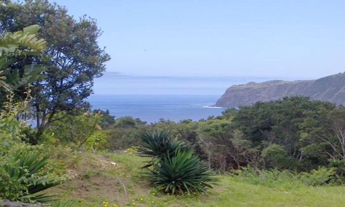 Capelo Villa | HOUSE COAST, on Faial Island, Azores