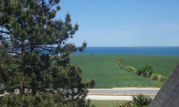 Vierville-sur-Mer House | House facing the sea, with swimming pool and SPAOMAHA GITES