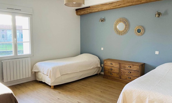 Le Plessis-Placy Cottage | House for 5 persons in a farm