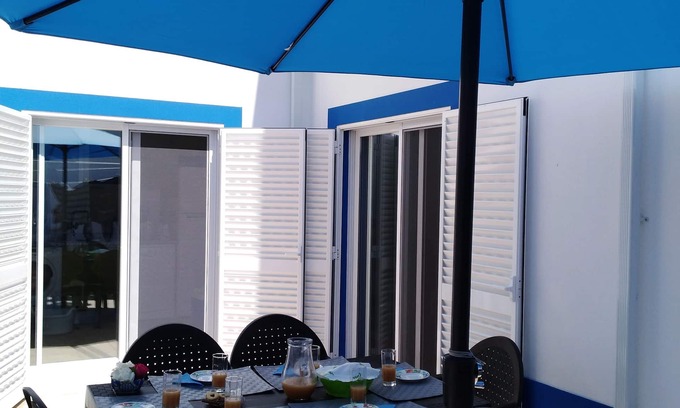 Penina House | house for 6 people with garage, near beaches, golf and 300 m to skydive