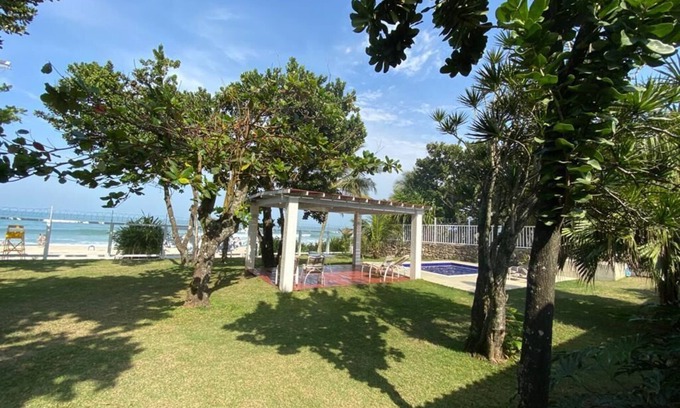 Maresias House | House For family and Parador goers (5 minutes walk)