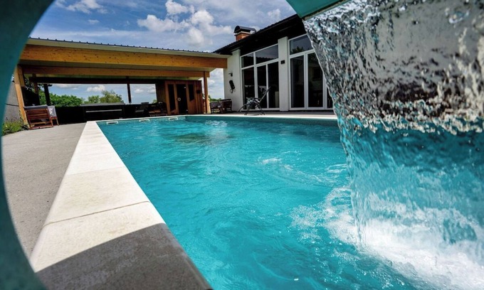 Fericanci Villa | House-for-Holiday-Feričanci- V. Lucca