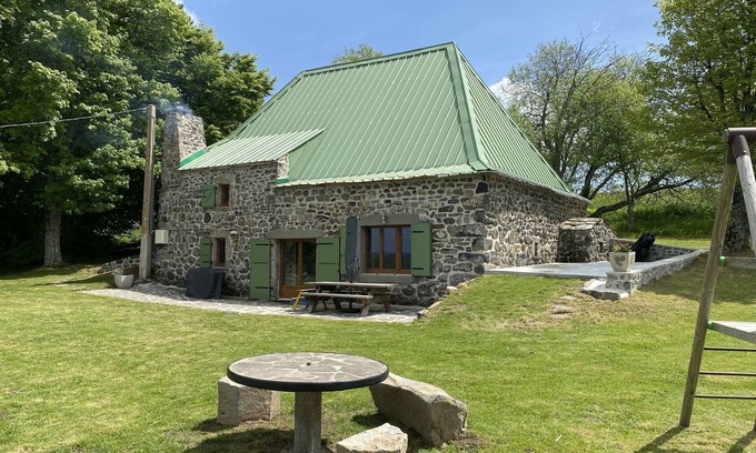 Montagne d'Ardeche House | House for rent in the Ardèche mountains