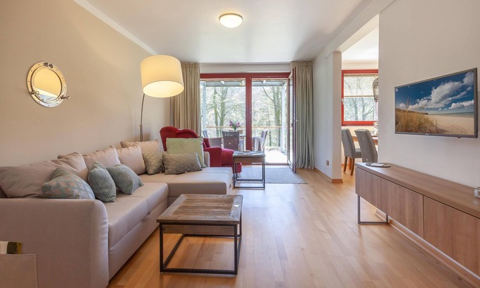 Lohme Apartment | House Fore Apartment "Birdie"