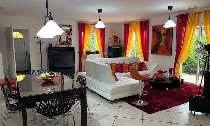 Bonrepos-sur-Aussonnelle House | House near Airbus
