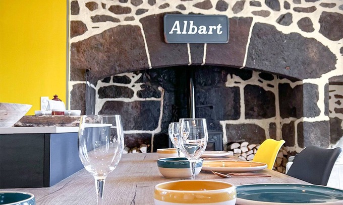 Saint-Cirgues-de-Jordanne House | House with incredible view of the Auvergne volcanoes! near Puy Mary