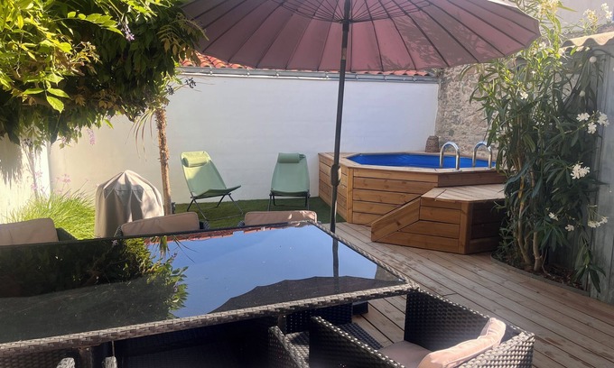 Saint-Gilles-Croix-de-Vie House | House with XXS swimming pool, in the heart of town, 900 m from the beach